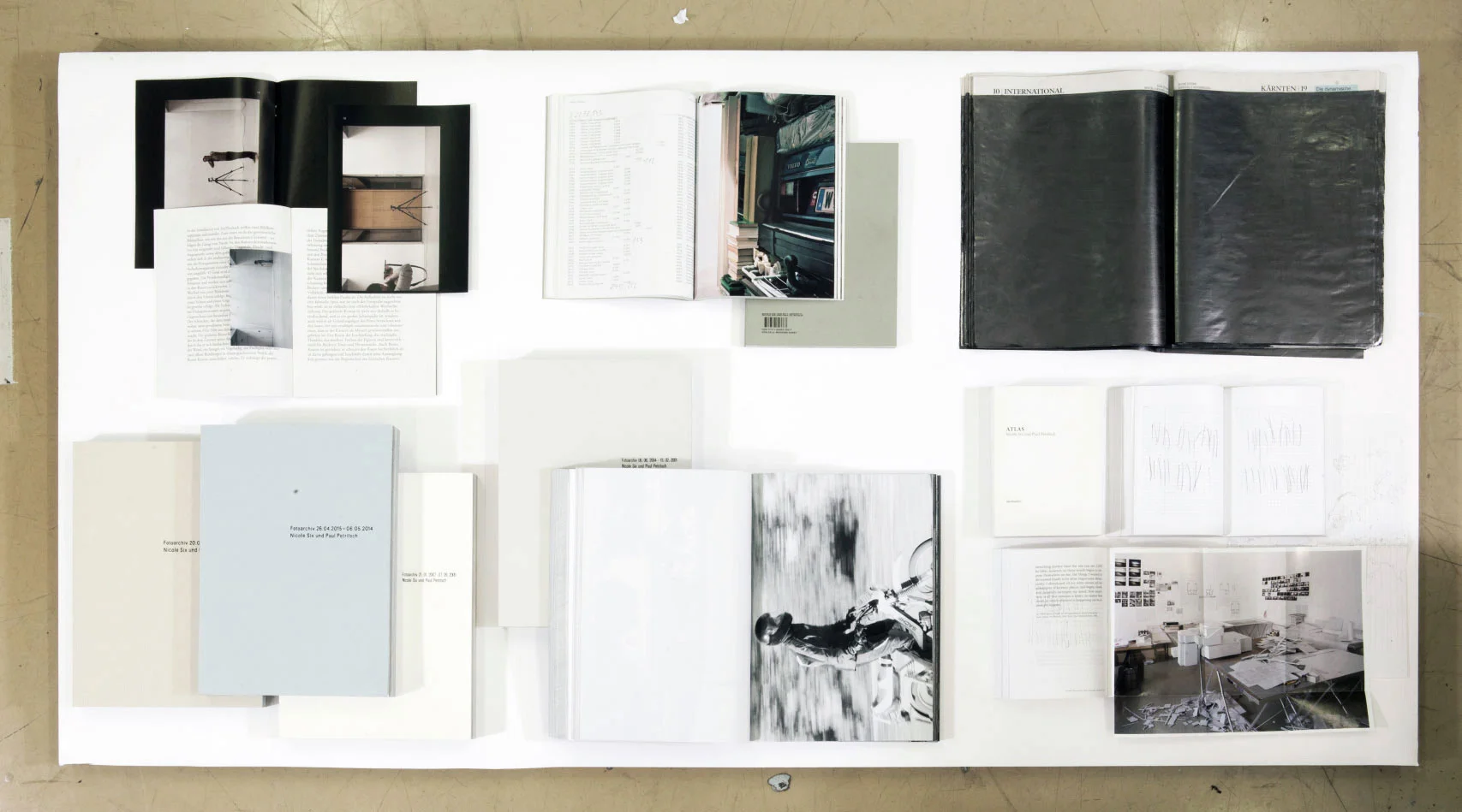 Fanzine und Künstler:innenbücher